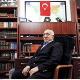 Fethullah Glen byl oznaena za strjce pue. Tureck myslitel nyn ije v USA...