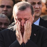 Recep Erdogan ple bhem tryzny za mrtv.