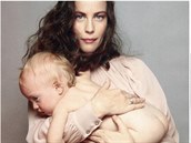 Elfí kráska Liv Tyler porodila holiku Lulu.