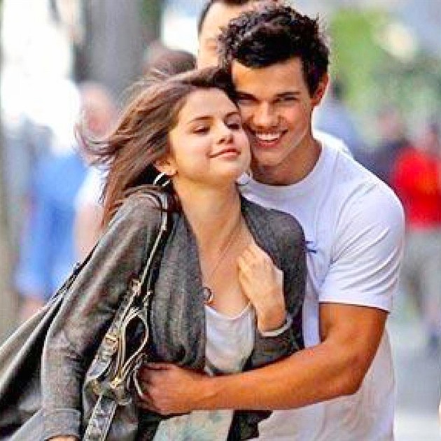 Selena Gomez a Taylor Lautner