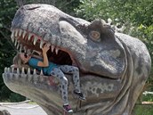 Nezapomete si udlat fotku s Tyrannosaurem Rexem v ivotní velikosti.