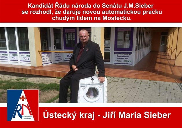 Kandidát do Senátu Jiří Sieber lákal voliče nejprve na koncert kapely Ortel....
