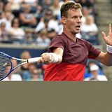 Tom Berdych hrl ped olympidou na turnaji v Montrealu.