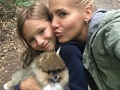 Dara Rolins s dcerou Lolou a fenkou Foxy.