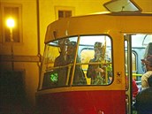 Tereza je snad jediný lovk na svt, který se v noní tramvaji usmívá.