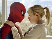 Andrew Garfield a Emma Stone ve filmu Spider-Man