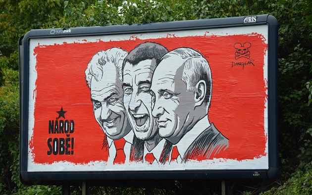 Na praské ulici 5. kvtna se objevil billboard karikující Miloe Zemana a...