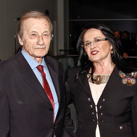 Gregorová s manželem v dubnu 2012 - 3 měsíce před jeho smrtí.