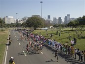 Maraton v Riu se bel ve velmi teplém poasí.