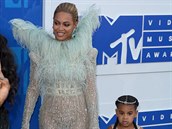 Zpvaka Beyoncé s dcerou Blue Ivy.