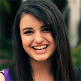 Rebecca Black ve svch 14 letech nazpvala singl Friday.