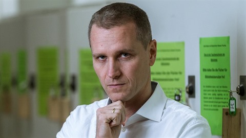 Petr Bystro vede AfD v Bavorsku. Jako pvodem ech sleduje situaci jak v...