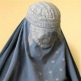Burka je nejpřísnější formou islámského ženského oděvu.
