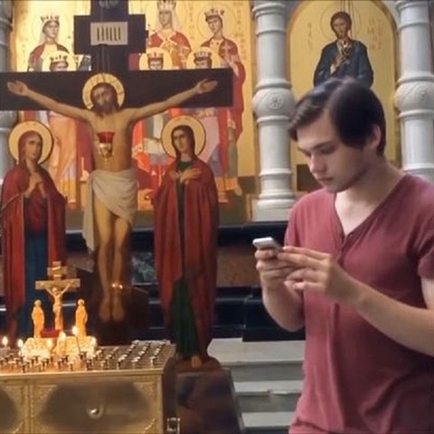 Rusk youtuber Ruslan Sokolovskij byl zaten za to, e zveejnil video, na...