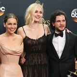 Parta hic na cench Emmy: Kit, Sophie, Emilia a Maisie.