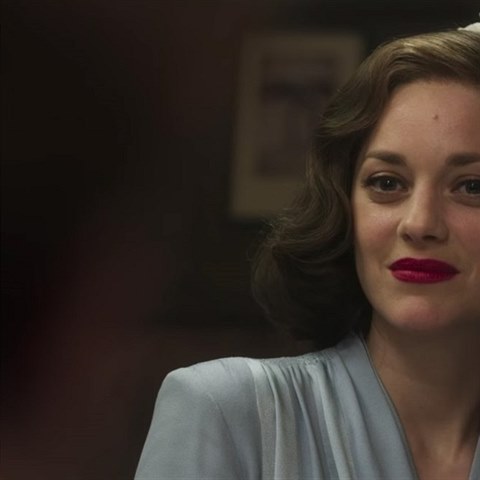 ... Ve druhm Francouzka Marion Cotillard.