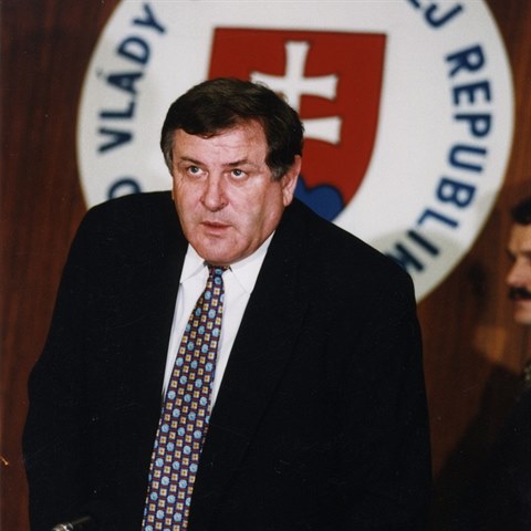 Vladimr Meiar vce ne dv desetilet vedl Hnut za demokratick Slovensko.