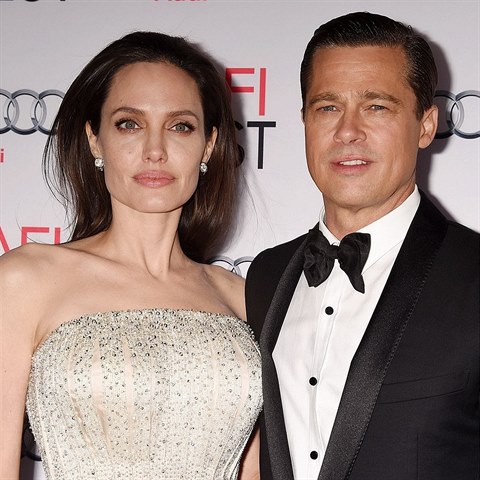 Angelina podala dost o rozvod s Bradem Pittem. 
