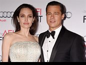 Konec jedné lásky. Angelina Jolie podala ádost o rozvod!