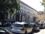 Stejná budova jako Führerbau, kde se podepsala Mnichovská dohoda je hned pes...