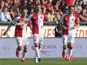 Muris Me�anovi� je hlavní hv�zdou Slavie posledních zápas�.