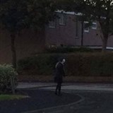 Tento klaun ve městě Stockport děsil děti a starší lidi.