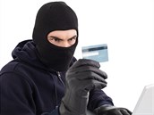 Zlodj vám me ukrást peníze z bezkontaktní karty a vy o tom nebudete vdt.