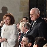 Do první řady byl usazen exprezident Václav Klaus s chotí Lívií.