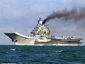 Admiral Kuzncov je 55 000 tun váící kolos, který byl sputn na vodu ped...