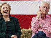 Hillaryin nabitý program akní kampa sedmdesátiletého Billa jist vysilují.