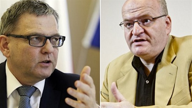 Ministr zahranií Lubomír Zaorálek je ve sporu s ministrem kultury Danielem...