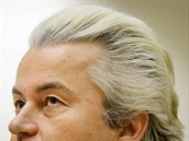 Nizozemský politik Geert Wilders a jeho vlasy, jedna z velkých záhad lidstva.
