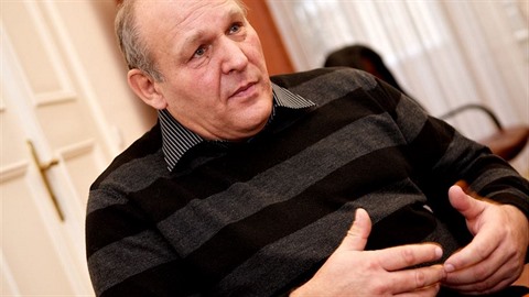 Poslanec za ČSSD Stanislav Huml je jedním z těch, kteří podporují znovuzavedení...