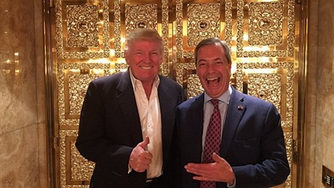 To je radosti. Donald Trump a Nigel Farage to dokázali.