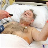 Václav Upír Krejčí je v nemocnici.