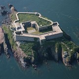 Pevnost na ostrov byla vybudovna v roce 1850 a pvodn slouila britsk...