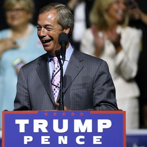 Farage Trumpa podporoval bhem kampan.