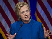 Poraená Clintonová mla projev na veírku charitativní organizace Childrens...