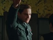 Nacistického dstojníka si ve filmu zahrál nmecký herec Daniel Brühl.