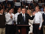 Stejn jako Trump má i vící Romney pt dtí. Rozdíl je jen v tom, e Romneyho...