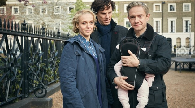 Promo fotografie odhalily, jak se asi bude Sherlock tvářit na nový přírůstek do...