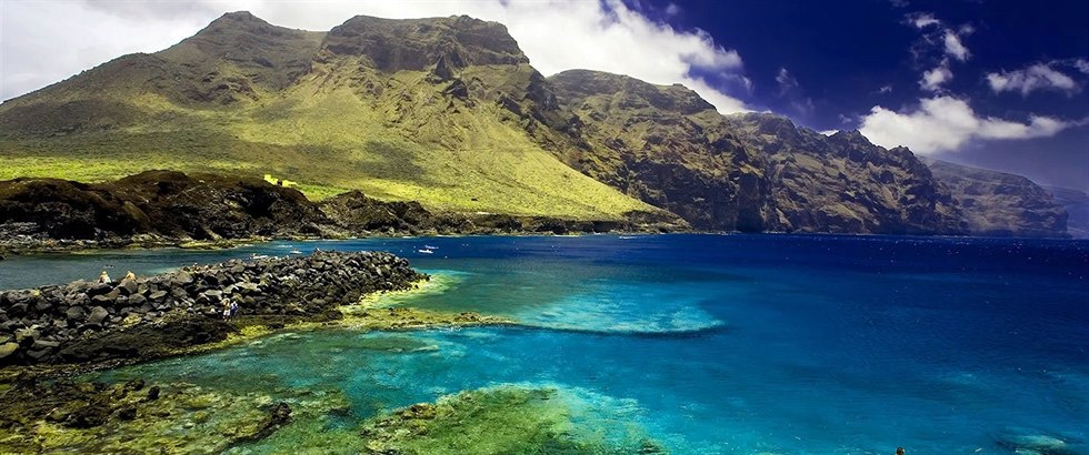 Tenerife nabízí vechno: Pes oceán, pláe a bujnou vegetaci, píjemné klima, obanskou vybavenost a ceny nemovitostí...