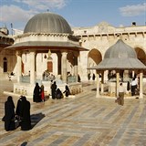 Velká mešita v Aleppu je nejvýznamnějším sakrálním místem ve městě. Každý den...