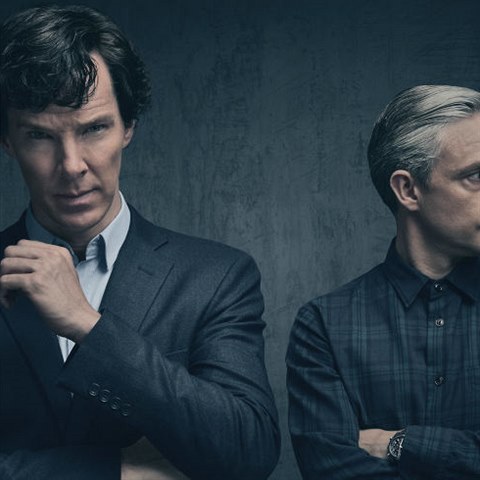 Seril Sherlock si zskal tisce divk, a to i v esku.