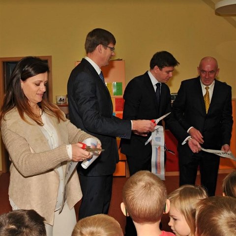 Pr�ce hejtmanky St�edo�esk�ho kraje p�in�� Jaroslav� Jermanov� i p��jemn� povinnosti.