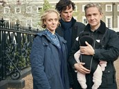 Promo fotografie odhalily, jak se asi bude Sherlock tváit na nový pírstek do...