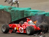 Za svou závodnickou kariéru Schumacher zail mnoho nehod.