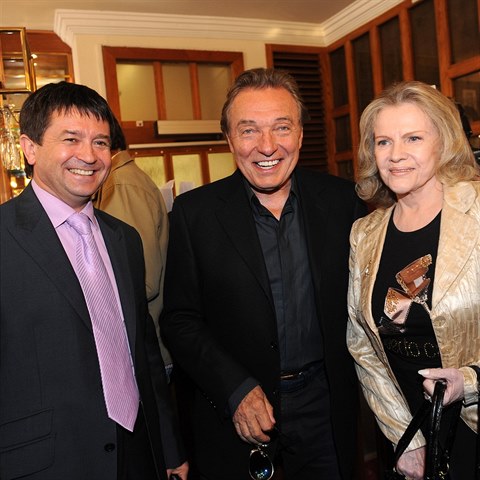 S Karlem Gottem a Evou Pilarovou v roce 2011.
