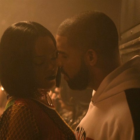 Potkem roku se Drake objevil v Rihannin videoklipu k singlu Work.
