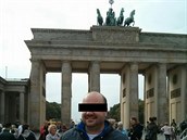 O smrti své manelky informoval na Facebooku Petr imár, který v Berlín...